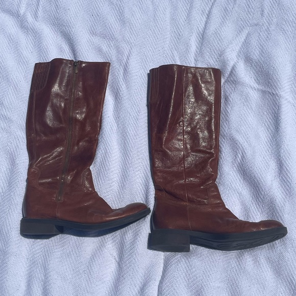 Enzo Angiolini Brown Leather Boots - Picture 2 of 3
